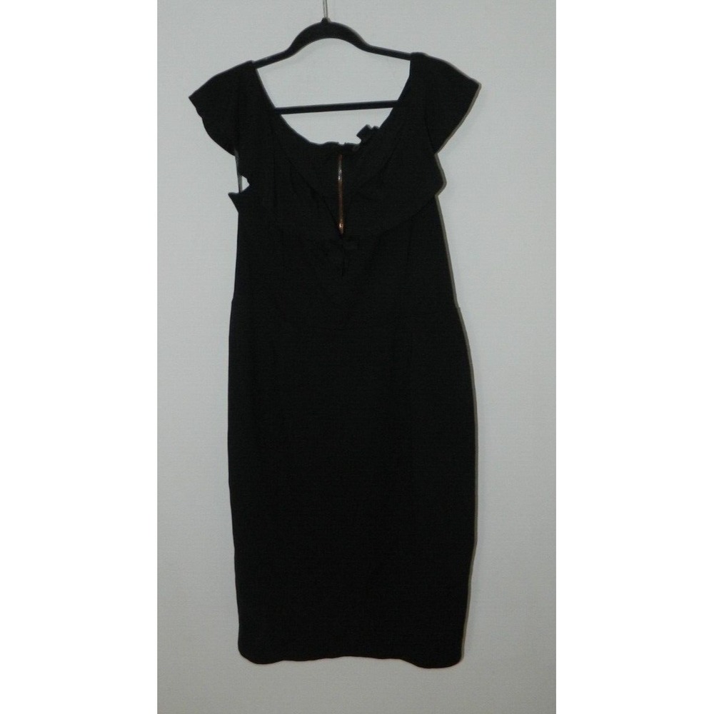 City Chic Dress Plus Size Size XS/14 Black Off-The-Shoulder Wired V Neckline‎